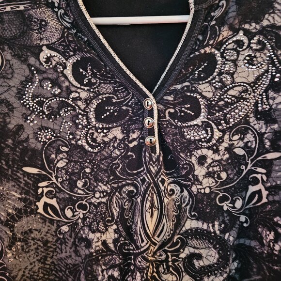 Y2K Edgy Navy Blue Design Top Sz M - Picture 3 of 7